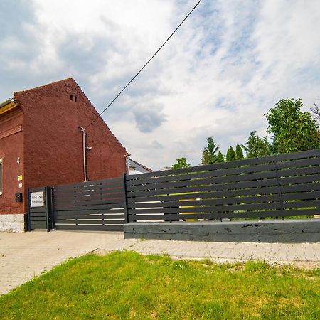 Ro-Land Vendeghaz Appartement Miskolc Buitenkant foto