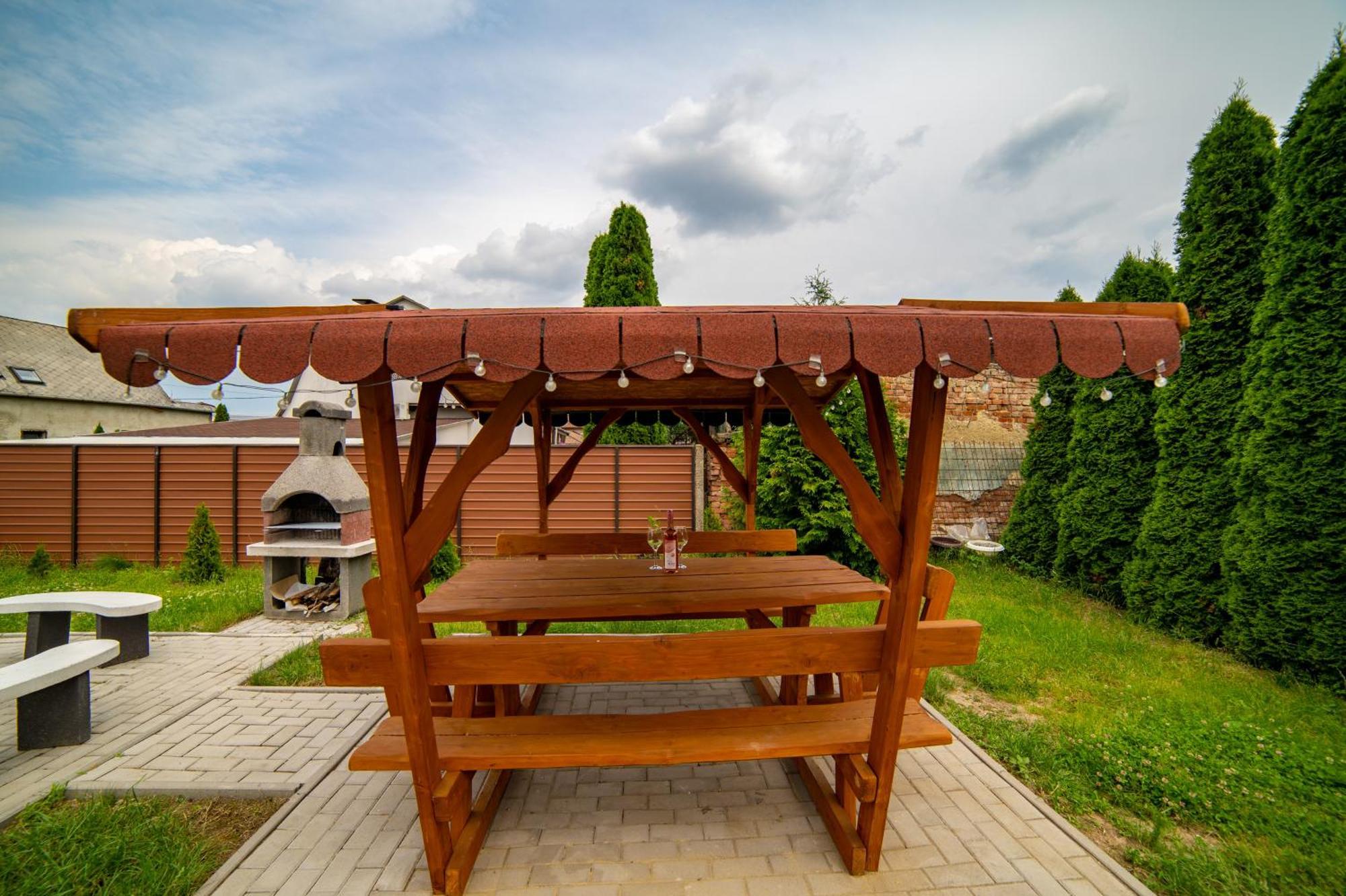 Ro-Land Vendeghaz Appartement Miskolc Buitenkant foto